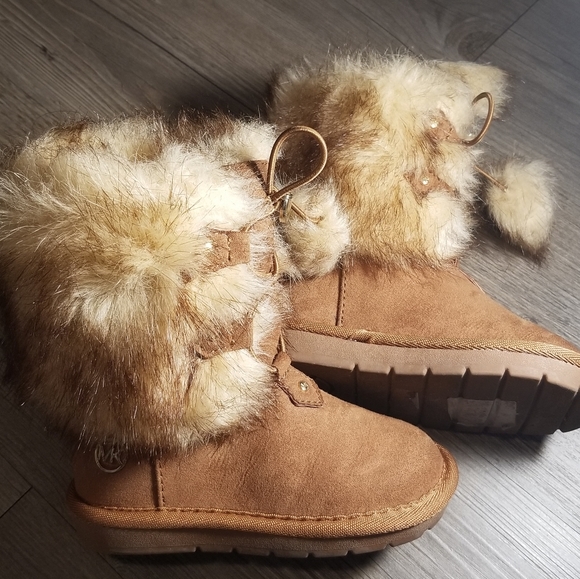 Michael Kors Alyona-T boots - Picture 4 of 6